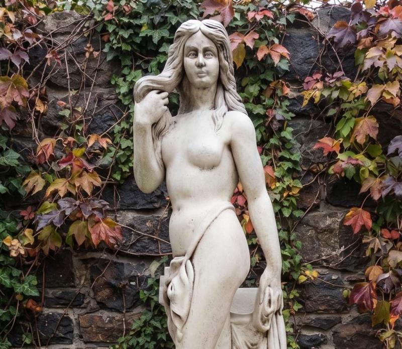 Garten Skulptur der exotischen Nachttänzerin Mata Hari Steinfigur 125cm