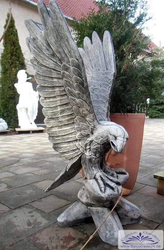 Adlerfigur für Torpfeiler Einfahrt