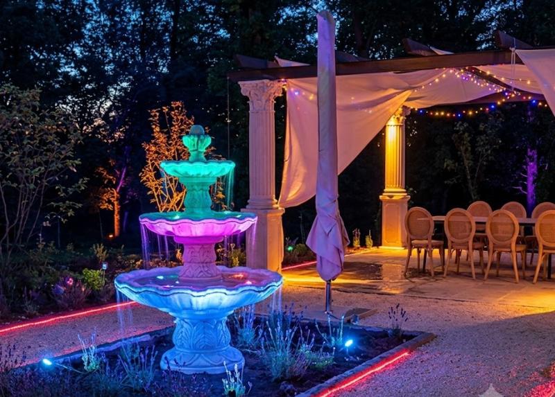LED angestrahlt Garten Springbrunnen