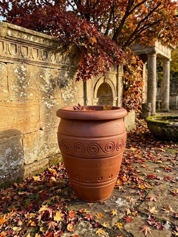 Römischer Pflanztopf mit antik Dekor Terracotta Pflanzkübel 55cm