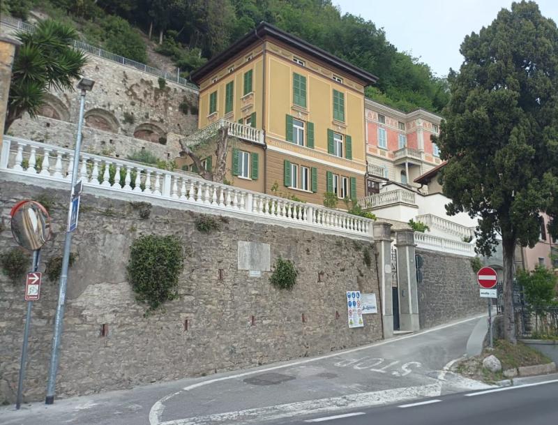 Balustraden Geländer am Gardasee in Italien
