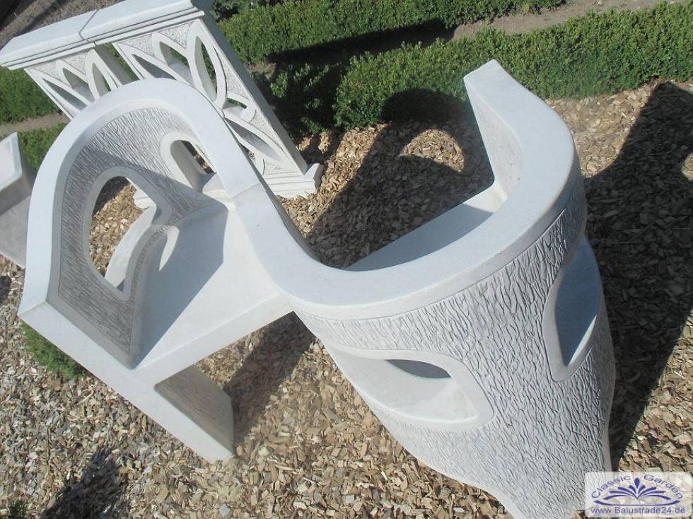 Stein Sessle aus weißen beton