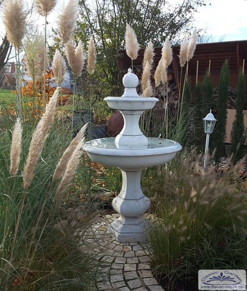 Gartenbrunnen mit Standfuss und Brunnen Wasserschale