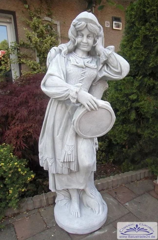 gartenfigur schöne frau