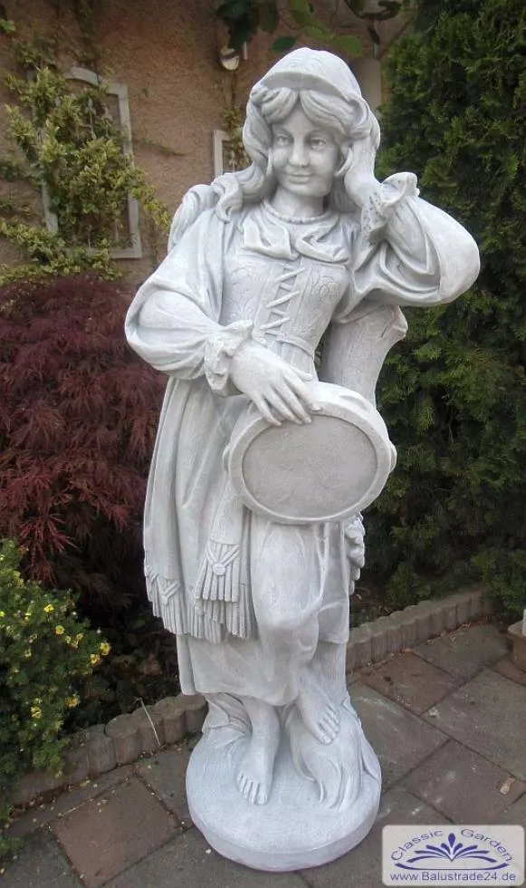 Frau mit musikinstrument