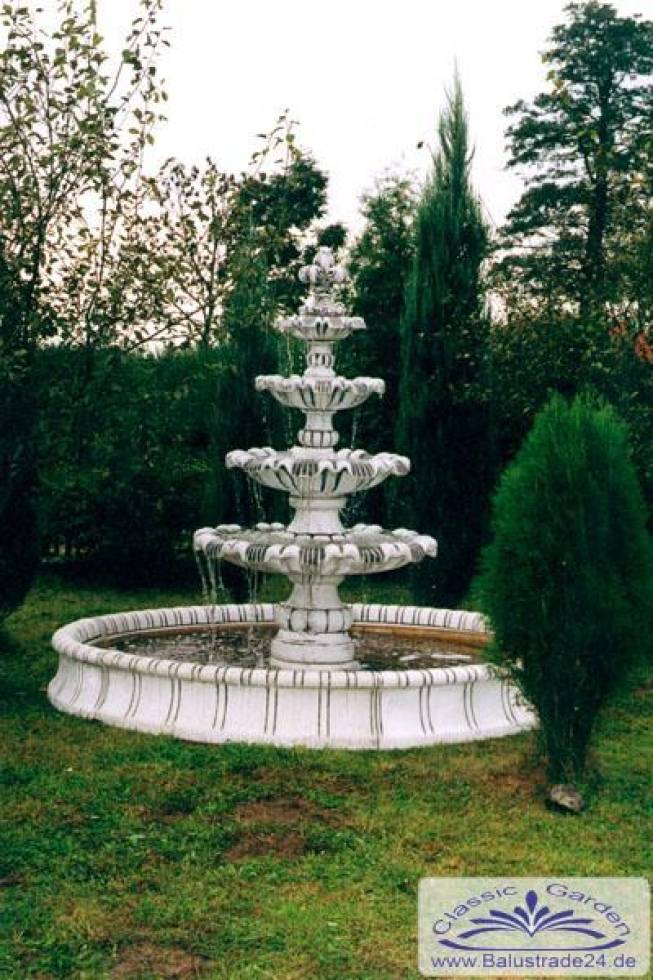 kaskadenbrunnen mit wasserbecken
