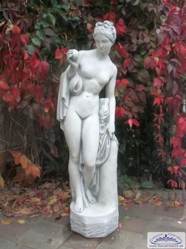 Gartenfigur Eva mit Apfel