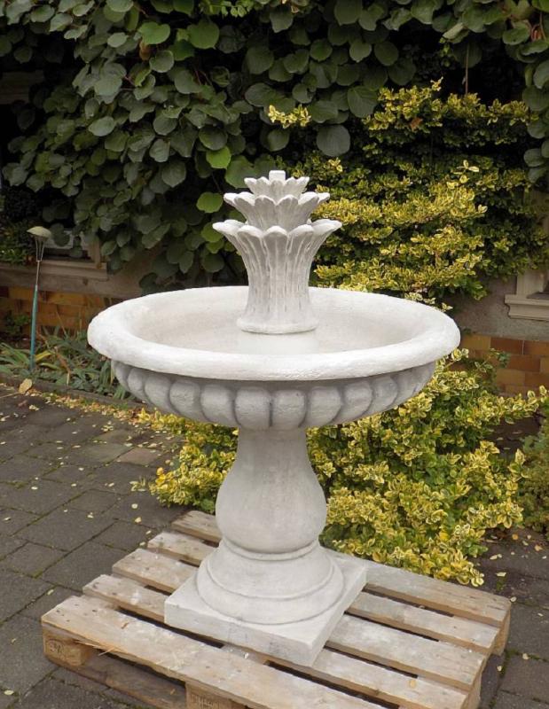 Garten Springbrunnen mit Steinblume 132cm