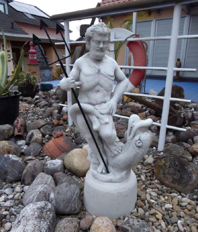 Neptun Taufe Garten Figur