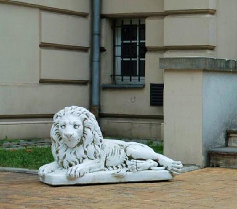 Gartenfiguren Löwen liegende Figuren Löwe Skulpturen Steinfiguren Beton Steinguss 58cm 458kg