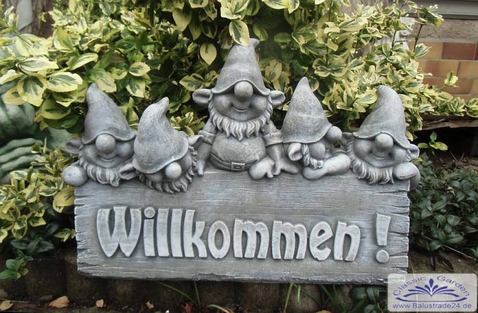 Welcome Schild mit Gartenzwerge