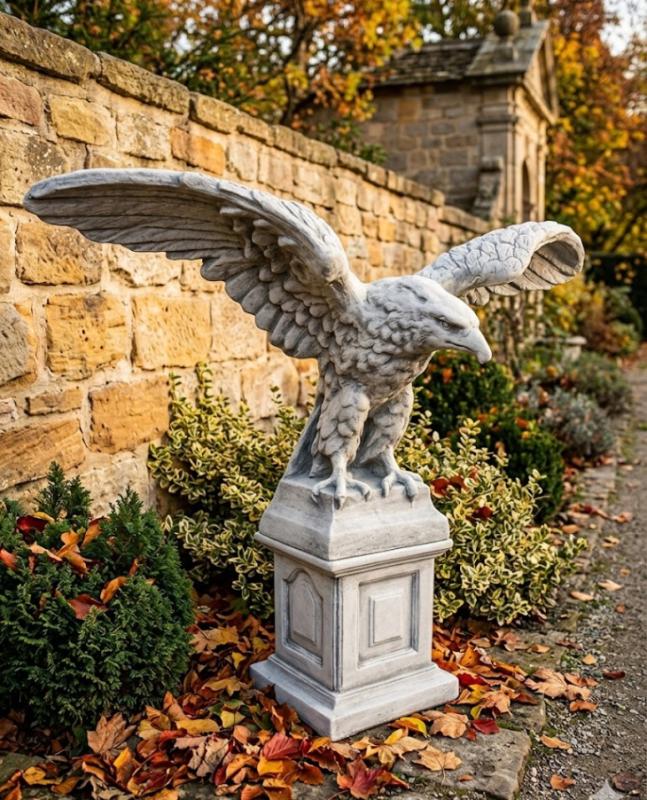 Steinadler mit Sockel monumentale Gartendekofigur Adler Steinfigur 181cm