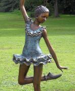 Bronze Ballerina Garten Skulptur