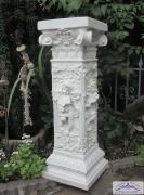 Engelsäule mit 4 Engelfiguren