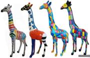 Giraffen Gartenfigur als bunte Garten Dekofigur
