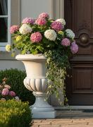 Großer Blumen Kübel aus Beton Steinguss