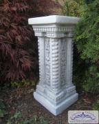 Sockel quadratisch für Gartenfigur
