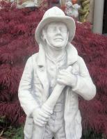 Feuerwehrmann mit Helm und Schlauch Gartenfigur Beton Steinfigur Skulptur Figur 90cm 49kg