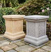 Kleiner Sockel Postament quadratisch für Pflanzgefäße | Garten Skulpturen 33cm