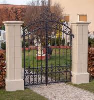 Torpfeiler mit Sockel Betonelemente Pfeilerelemente und Sockel für Gartenfiguren ab 63cm