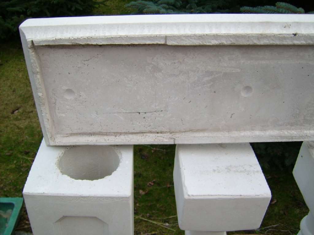 Balustrade aus frostsicherem Beton 
